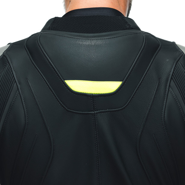 AVRO 4 LEATHER 2PCS SUIT