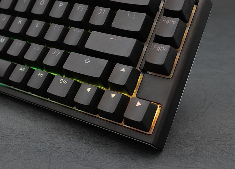 Ducky - One 2 SF RGB Kirschbraun