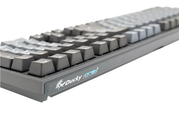 Ducky One 2 Skyline TKL Cherry MX Brown Nordisches Layout