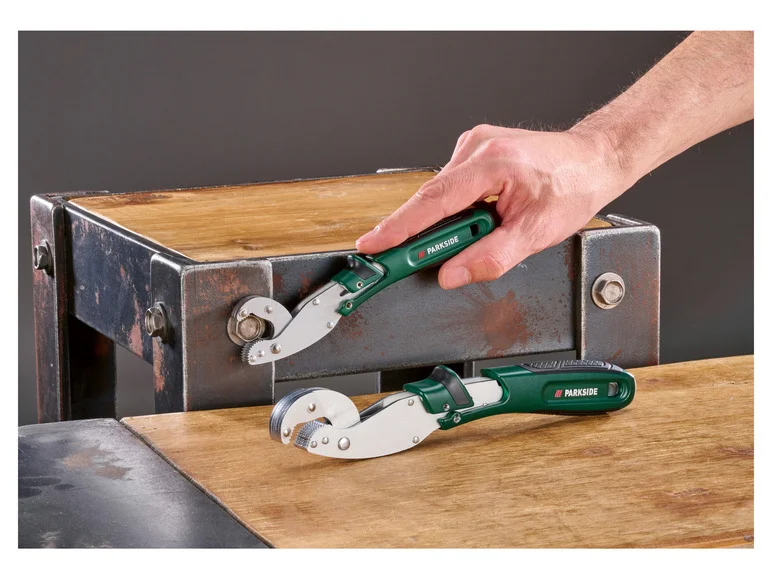 PARKSIDE® Clé à cliquet avec douille universelle ou clés de serrage universelles