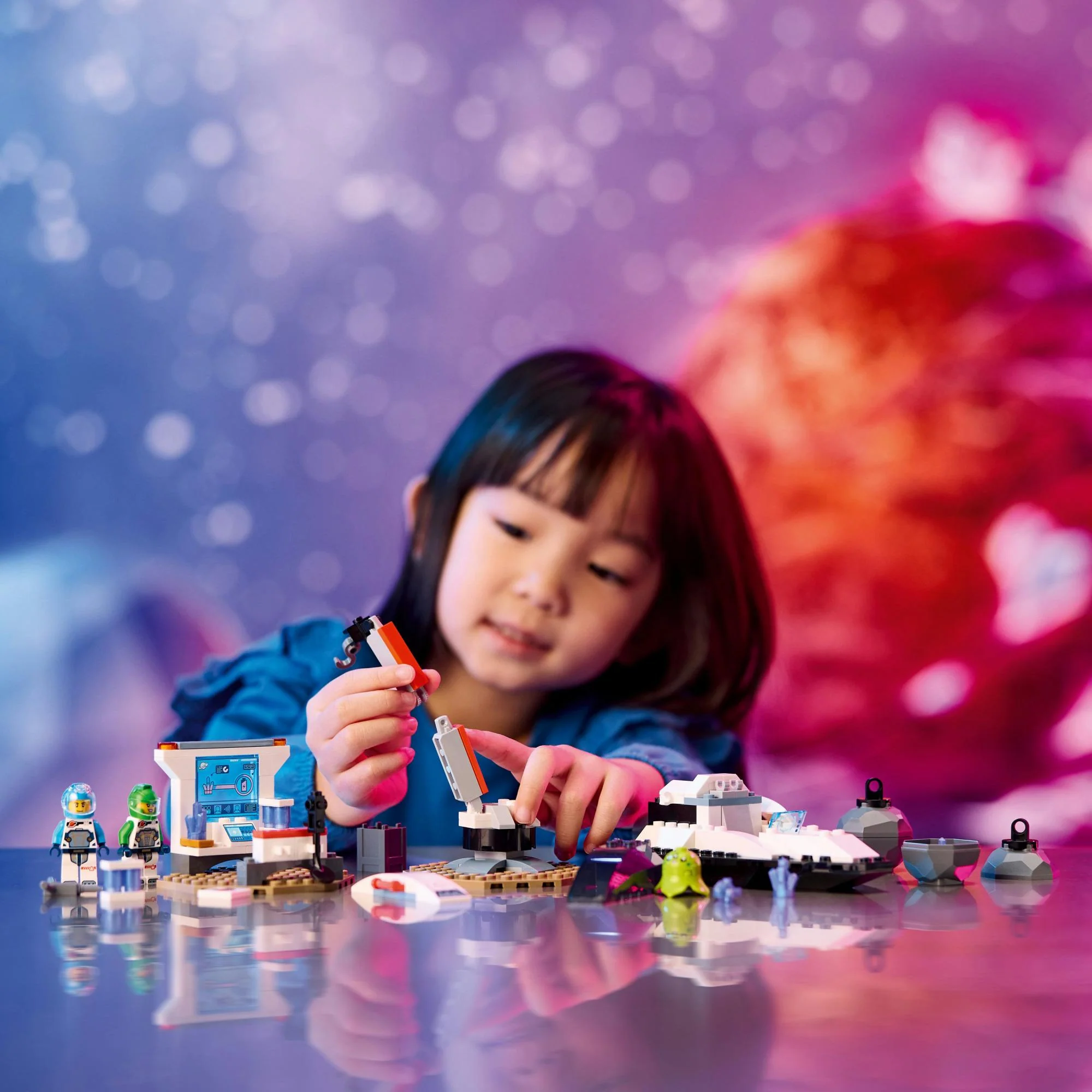 LEGO 60429 City Recovery of an asteroid in space