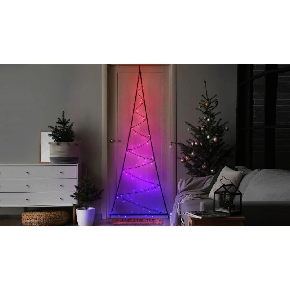 Funkelnd leuchtender RGB-Baum