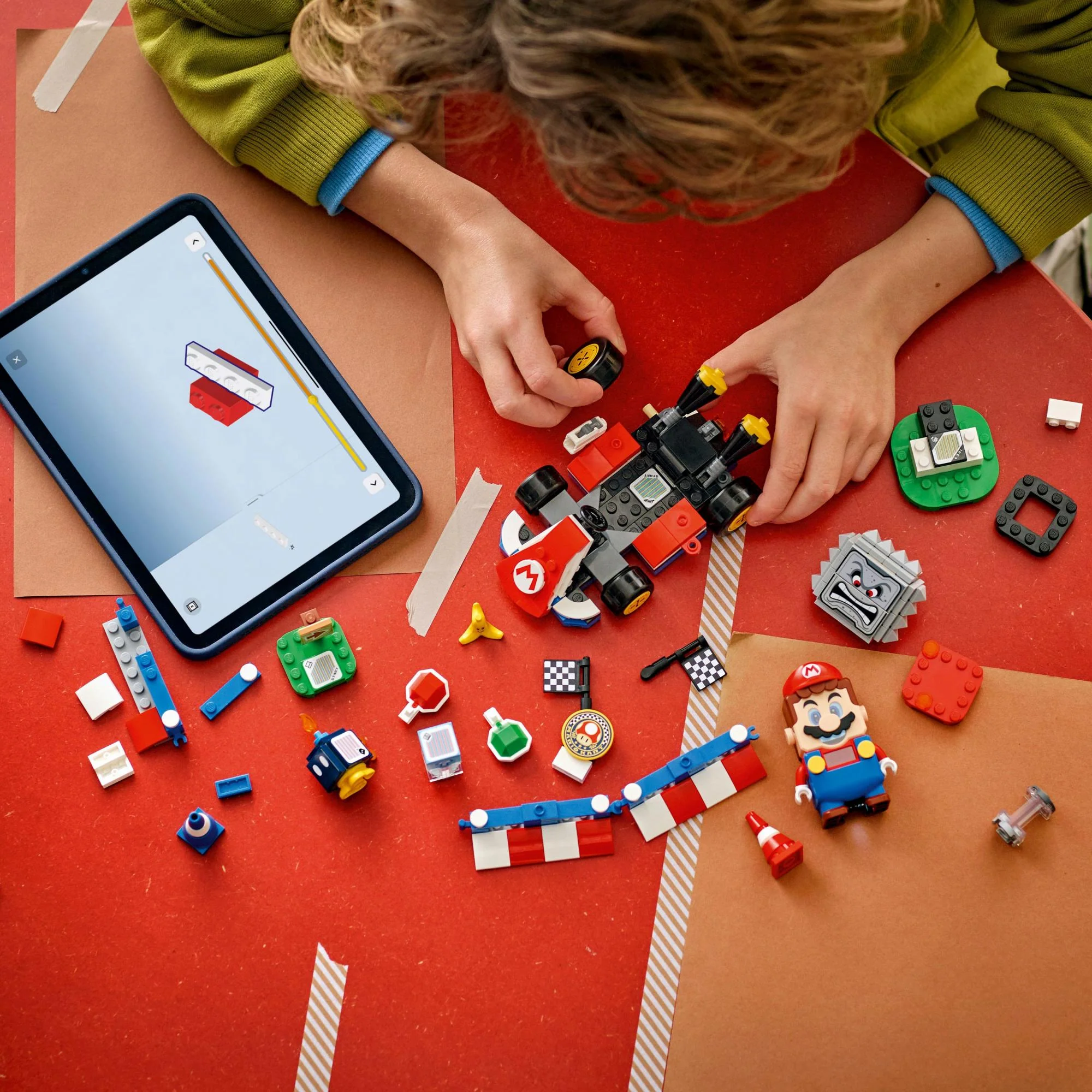 LEGO Super Mario – Mario Kart™: Interaktiv LEGO® Mario™ & Standard Kart